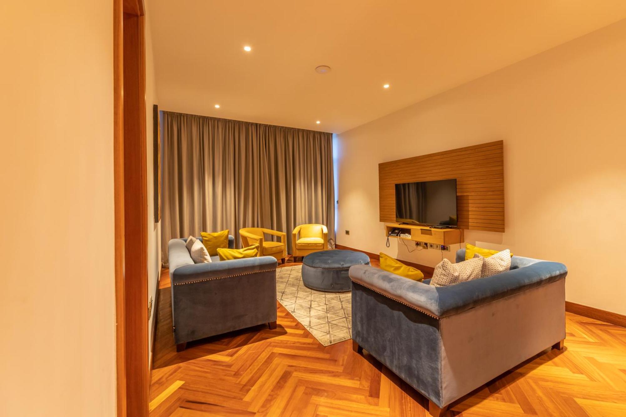 Broadwalk Residency Apartment Nairobi Exterior photo
